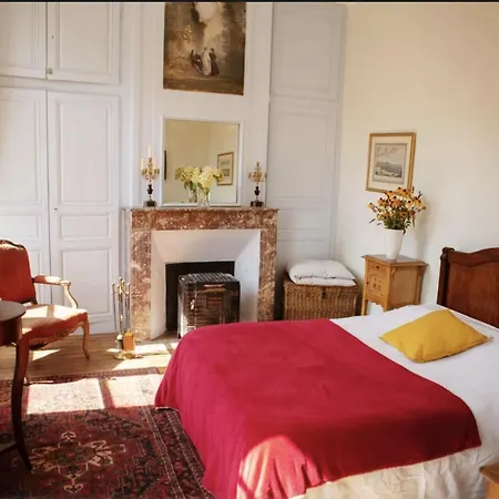 Chateau De En Sery * Bouillancourt-en-Sery