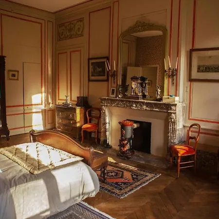 Chateau De En Sery Couette-café *