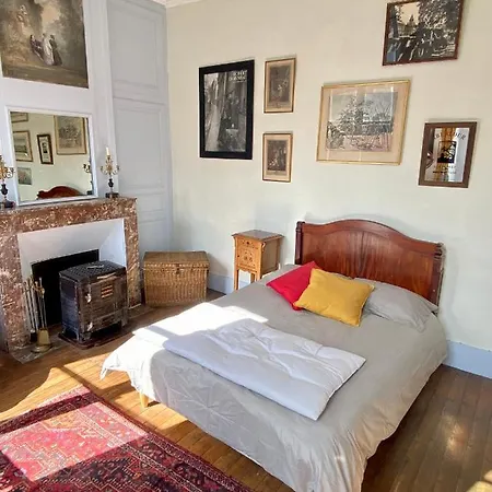 Couette-café Chateau De En Sery