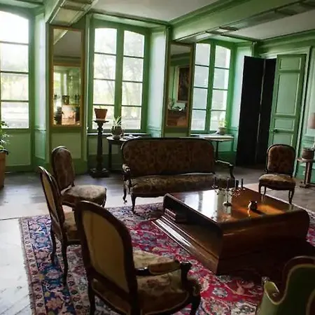 Chateau De En Sery Bouillancourt-en-Sery