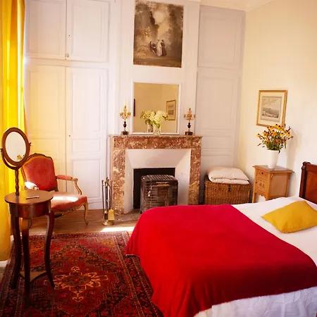 Chateau De En Sery * Bouillancourt-en-Sery