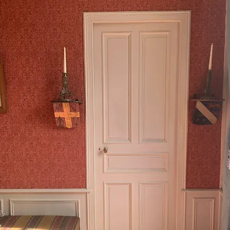 Chateau De En Sery Bouillancourt-en-Sery