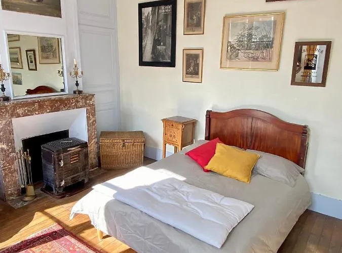 Couette-café Chateau De En Sery