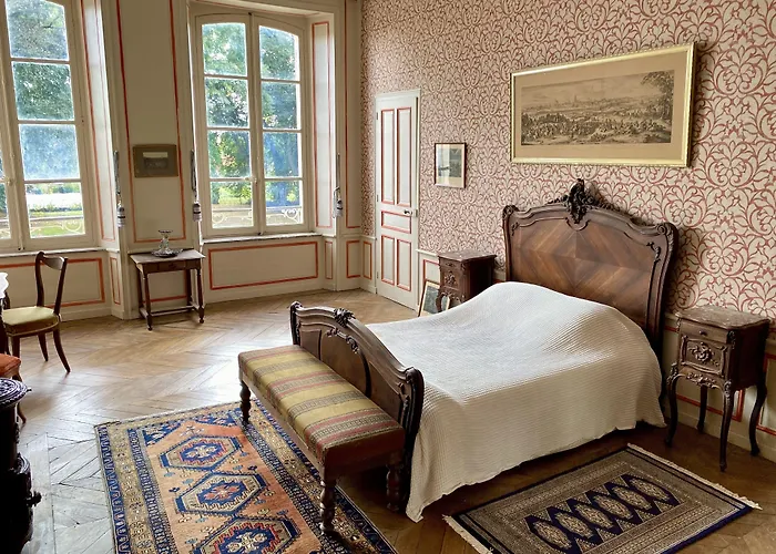 Couette-café Chateau De En Sery *